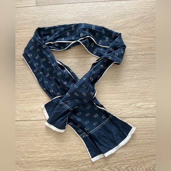 Vintage Christian Dior Silk Scarf made in 🇮🇹 - Picture 4 of 6